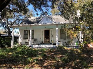 1558 Elmwood St, Clearwater, FL 33755