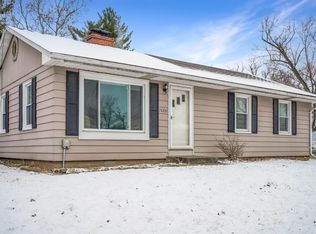 15231 N Von Achen Dr, Chillicothe, IL 61523