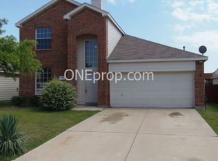 2014 Fairview Dr, Forney, TX 75126