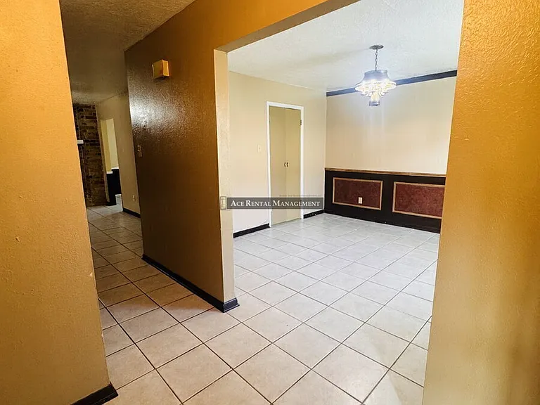 331 Pinchback Rd — Photo 3