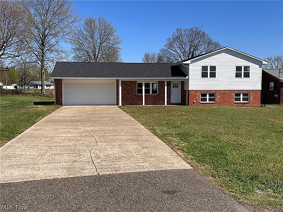 2nd image of 114 Devol Dr