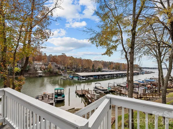 26022 Misty Way Dr, Tega Cay, SC 29708