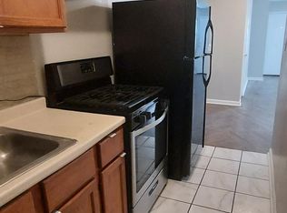 5812 Eads St NE APT A, Washington, DC 20019