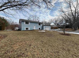 5305 Westbreeze Trl, Fort Wayne, IN 46804