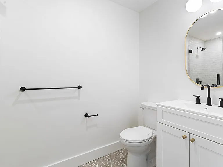 31 Hope St #204 — Photo 2