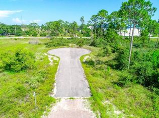 57 Carraway Cir, Carrabelle, FL 32322