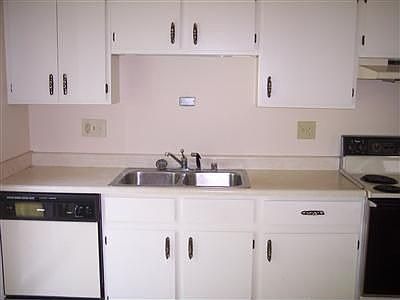 5th image of 5271 N Eaglesnest Dr