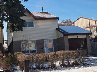 121 Purvis Cres, Toronto, ON M1B1H8