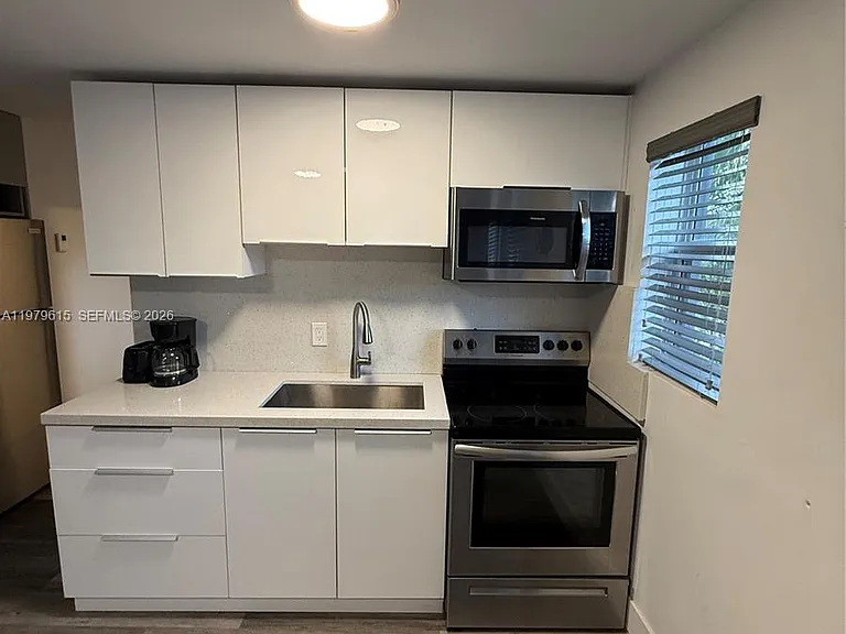 2020 Washington St #5 — Photo 12