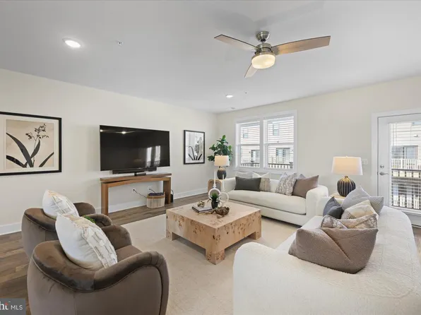 44840 Tiverton Sq, Ashburn, VA 20147