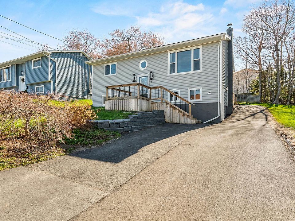 1st image of 12 Wamphray Cres