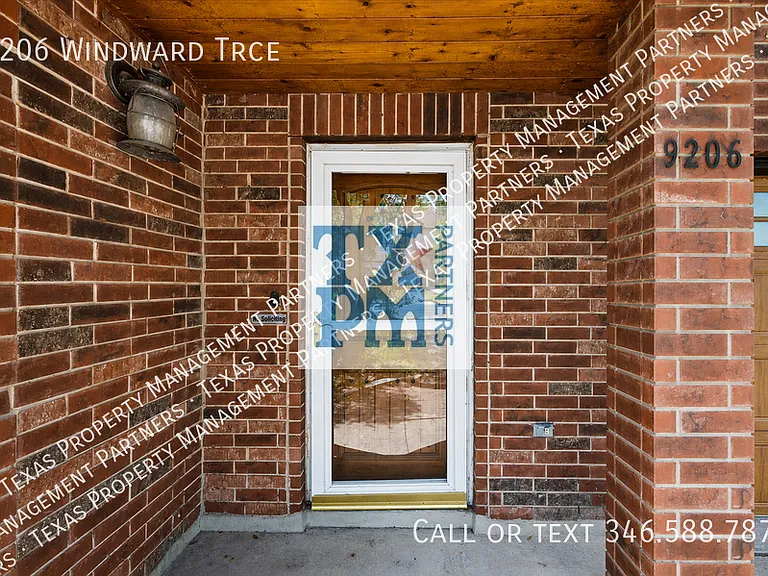 9206 Windward Trce — Photo 2