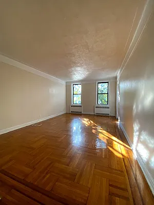 Rented by Candid Listings LLC | media 23