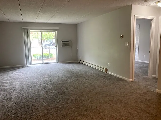26 Greentree Ln #12 — Photo 6