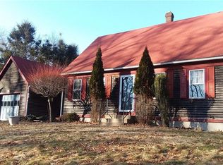 5675 Flat River Rd, Coventry, RI 02827