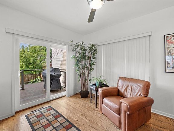 5th image of 1523 N Marshall STREET