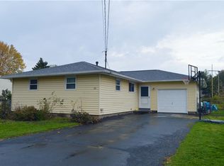 20 Academy Dr, Rochester, NY 14623