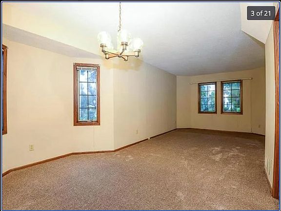 4th image of 2451 Blaisdell Ave