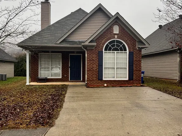 2491 Forest Lakes Ln, Sterrett, AL 35147
