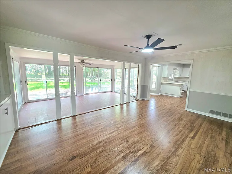 2663 Ashlawn Dr — Photo 5