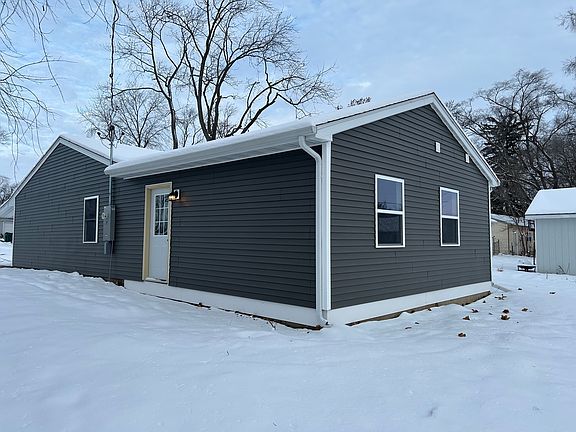 4th image of 804 S Scottswood Dr