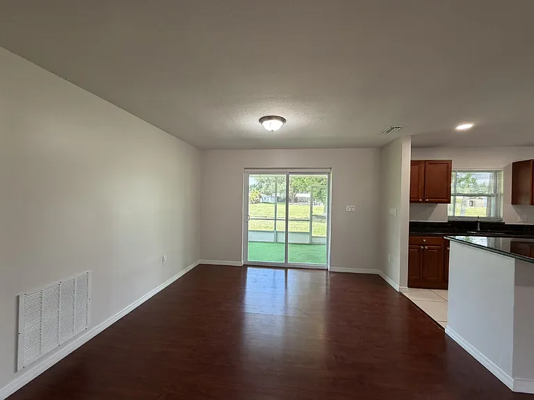 4093 Drance St — Photo 6