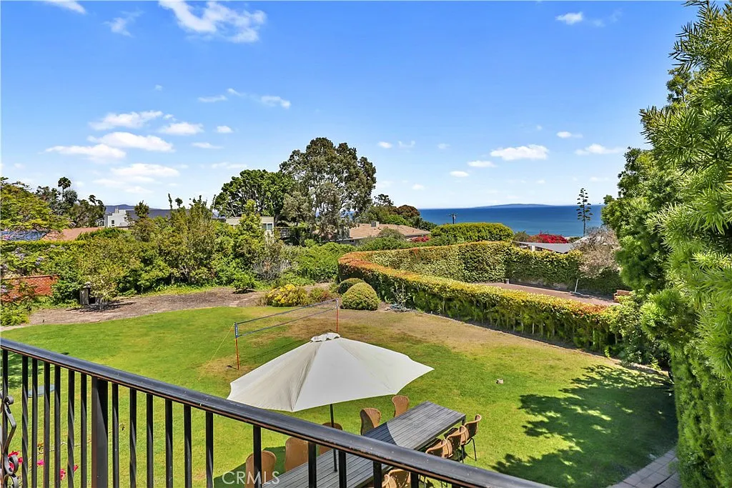 5 bed, 3199 sqft, $16,000 — Photo 2