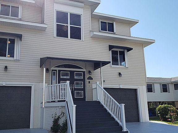 2nd image of 8014 Buccaneer Dr