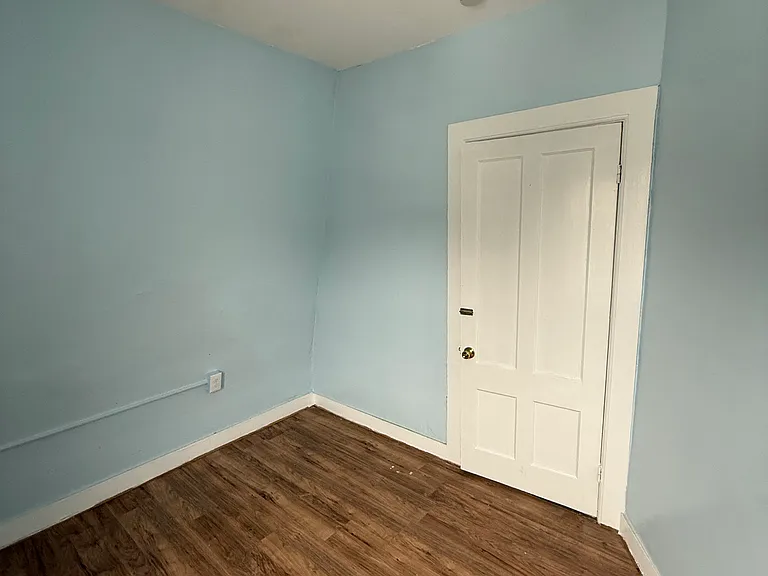 29 Ash St #3 — Photo 18