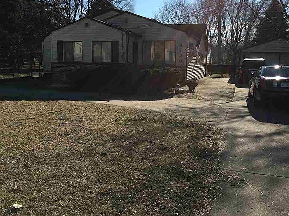 2nd image of 6120 Catalpa Ave