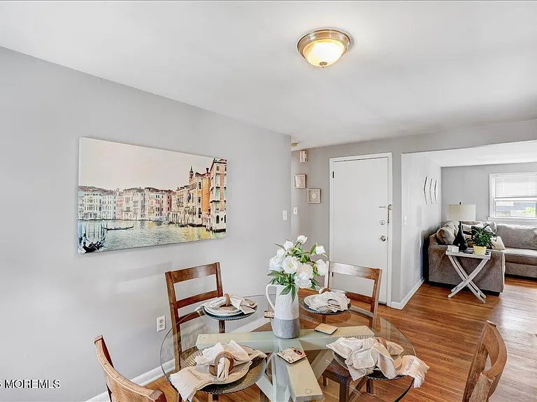 52 Saint Ann St #2 — Photo 15