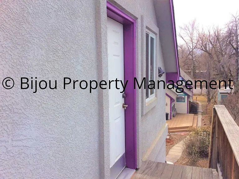 528 E Bijou St #B — Photo 1
