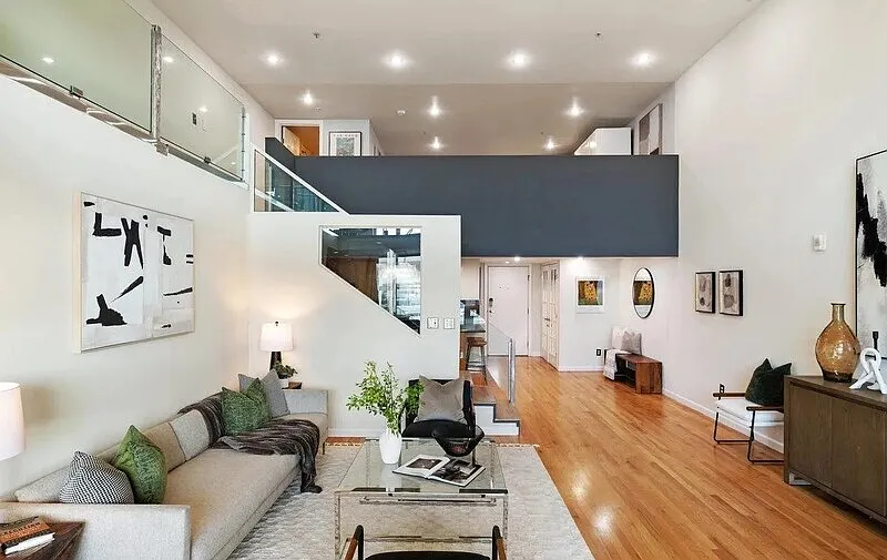 1 bed, 2.0 bath, 1460 sqft, $3,900 — Photo 1