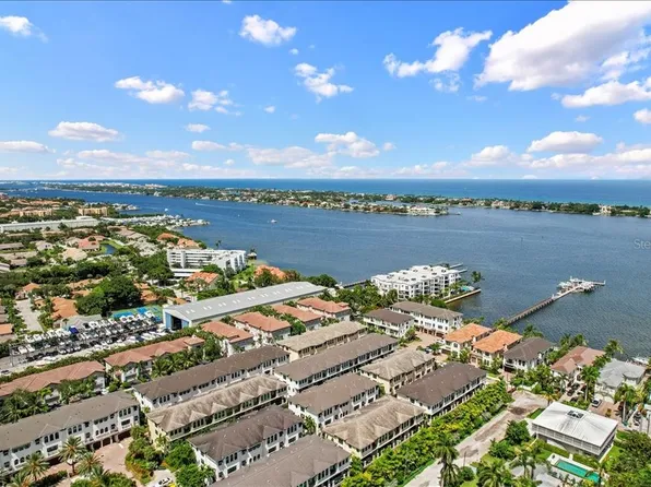 619 Windward Cir S, Boynton Beach, FL 33435