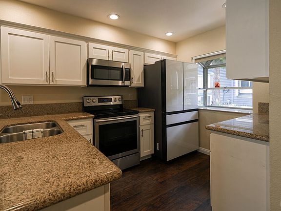 2nd image of 25595 Pine Creek Ln