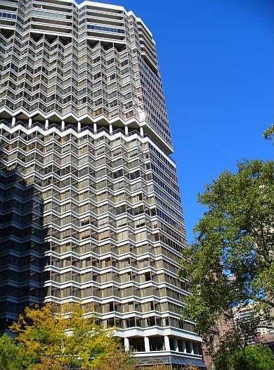 2nd image of 210 W Rittenhouse Sq APT 3002