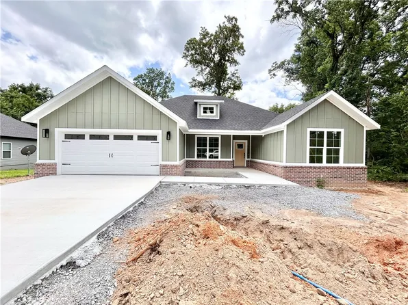 34 Kirkwall Dr, Bella Vista, AR 72715