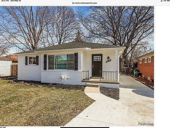 2nd image of 24090 Morton St