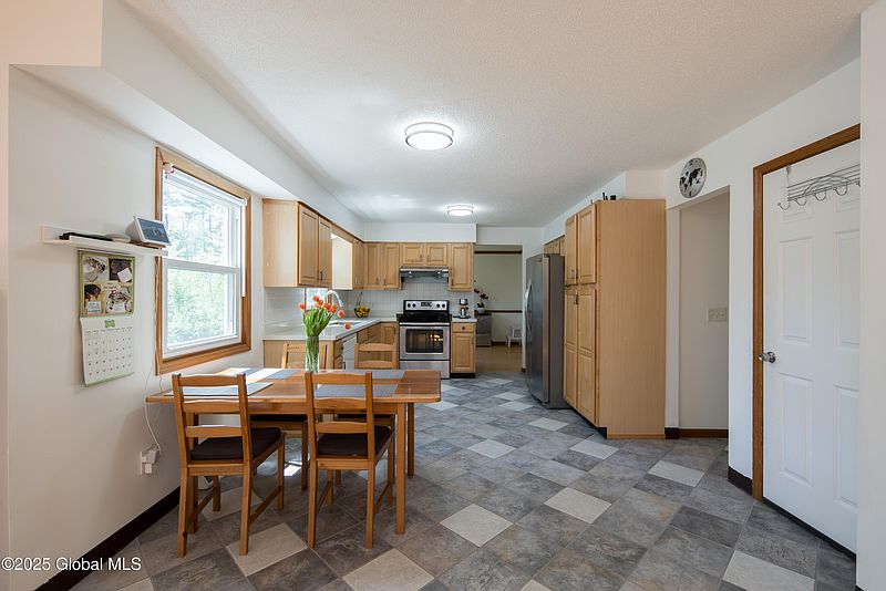 2nd image of 61 Esopus Drive