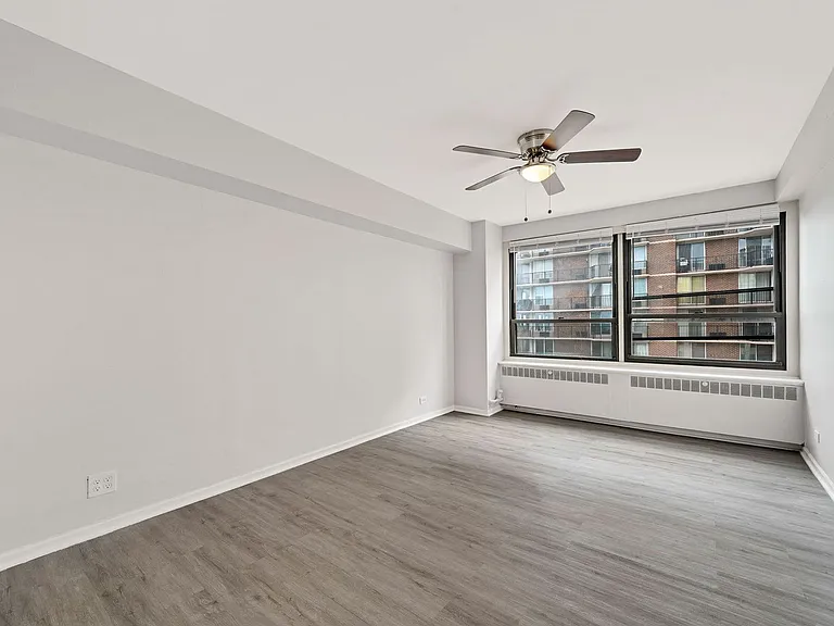 4180 Marine Terrace Apartments — Photo 143