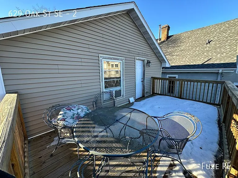 629 Oak St SE #2 — Photo 51