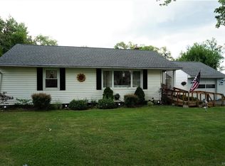 6185 Ward Rd, Sanborn, NY 14132