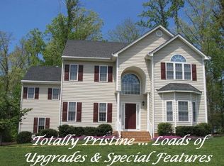 8912 Hidden Nest Dr, Midlothian, VA 23112