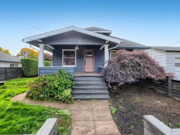 4754 N Syracuse St #A, Portland, OR 97203