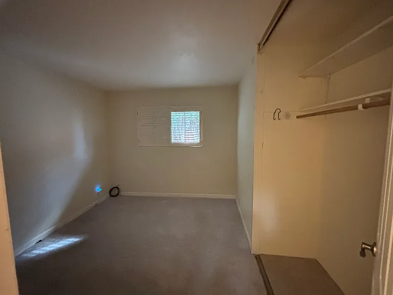 418 Aragon Pl — Photo 5
