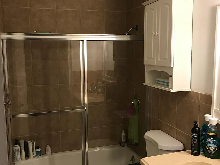 1743 Carmel Dr — Photo 8