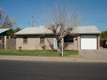 2nd image of 5617 N 61st Ln