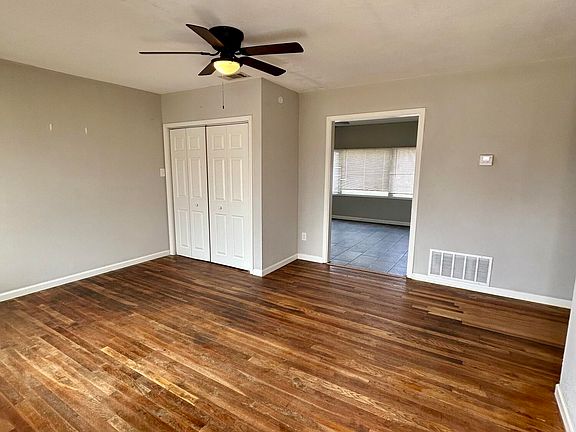 2nd image of 3504 27th St