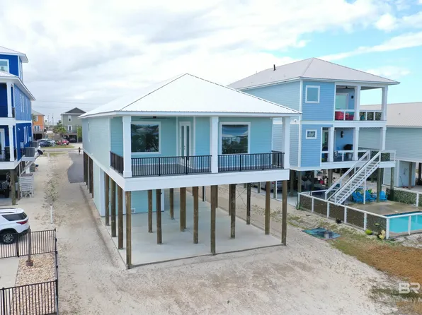 1448 W Lagoon Ave, Gulf Shores, AL 36542