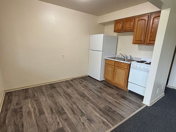 7558 W Nash St APT 4